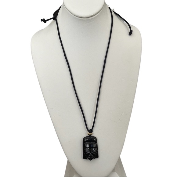 Mexican Mayan hand carved black obsidian mask pendant necklace - Picture 3 of 11